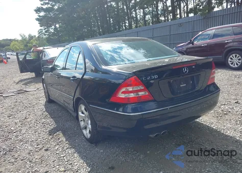 2007 Mercedes-Benz C 230 Sport from USA, damaged, VIN WDBRF52H47F933234